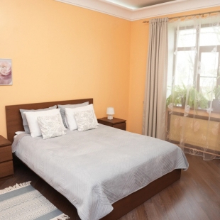 Фотография квартиры Квартира Просторная Двухкомнатная в Центре Города