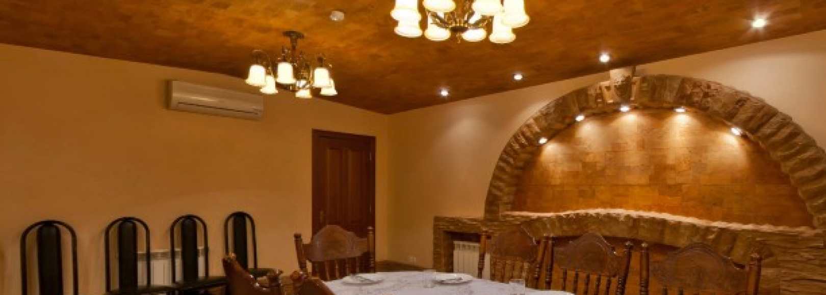 Фотография банкетного зала Старый Замок на 20 человек