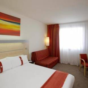 Фотографии гостиницы 
            Holiday Inn Express Barcelona City 22@, an IHG Hotel