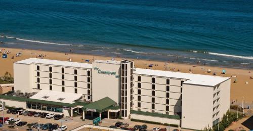 Фотография гостиницы The Oceanfront Inn - Virginia Beach