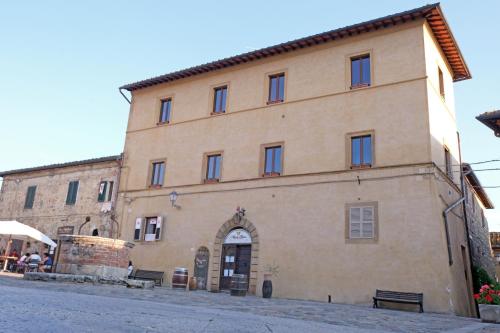 Фотографии гостевого дома 
            Rooms and Wine al Castello