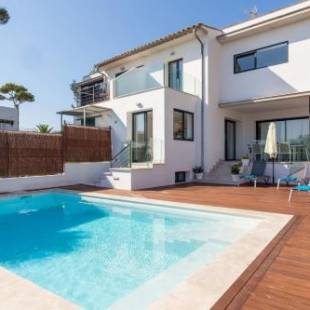 Фотографии гостевого дома
Casa Marian