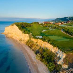 Фотография гостиницы Thracian Cliffs Golf & Beach Resort