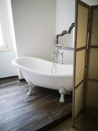 Фотография гостевого дома Corte Pietrantica - Charming Rooms & Suites