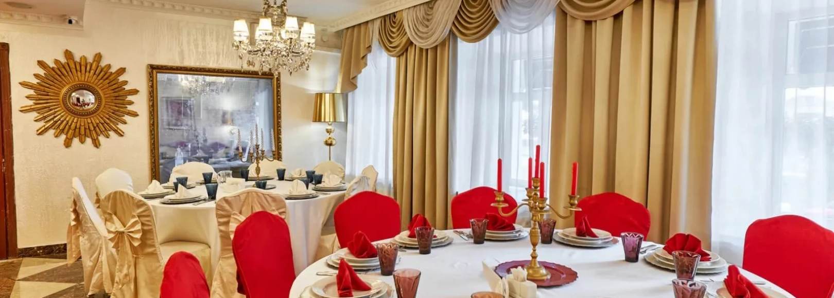 Фотография банкетного зала Наполеон