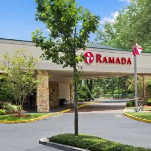 Фотографии гостиницы 
            Ramada by Wyndham Jacksonville Hotel & Conference Center