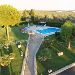Фотографии мини отеля
Masseria San Nicola B&B