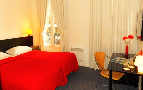 Фотография гостиницы Paris Saint Cloud Hôtel