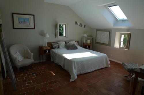 Фотография мини отеля La douceur Saumuroise avec petit déjeuner