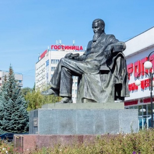 Фотография памятника Памятник И. В. Курчатову