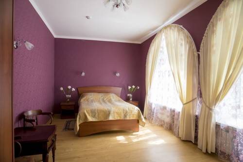 Фотографии гостевого дома
Рябеевская поляна