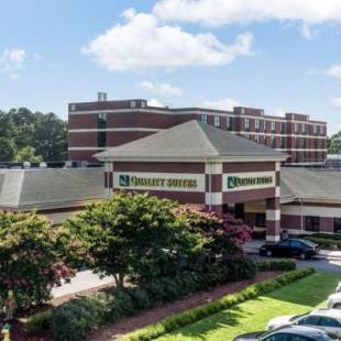 Фотографии гостиницы
Quality Suites Lake Wright Norfolk Airport