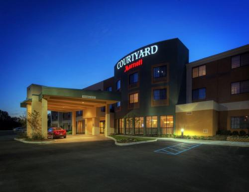 Фотография гостиницы Courtyard by Marriott Johnson City