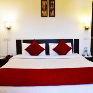 Фотография гостиницы Hotel Sapphire Opposite Golden Temple