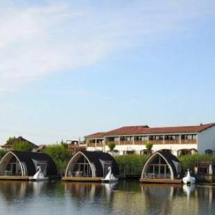 Фотографии мини отеля
schwimmendes Seehotel