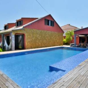 Фотографии гостевого дома 
            Aroeira Pool House by Lisbon-Coast vacation