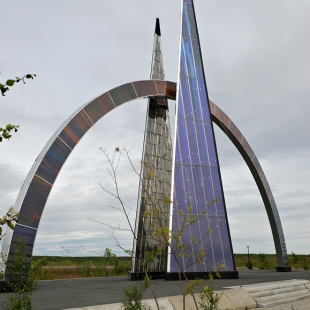 Фотография памятника Стела 66 параллель