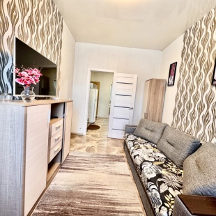 Фотография квартиры Квартира Двухкомнатная Свободной Планировки В Центре