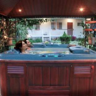 Фотографии гостиницы
Downtown Suites