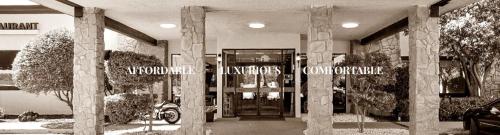 Фотография гостиницы The Inn and Suites at 34 Fifty