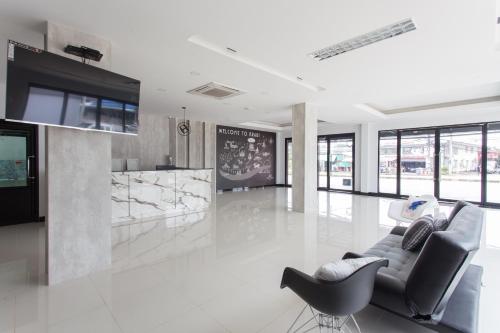 Фотография гостиницы Well Timed Hotel