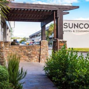 Фотографии гостиницы
Suncourt Hotel & Conference Centre