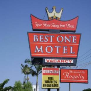 Фотографии мотеля 
            Best One Motel