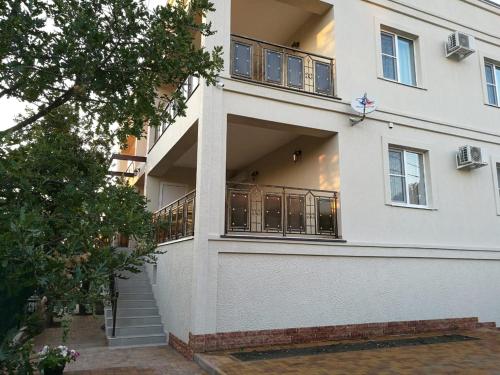 Фотографии гостевого дома
Новая Дача