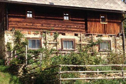 Фотография гостевого дома Charmantes Gästehaus am Waldrand in alpiner Lage Siehe auch zweites Objekt Gästewohnung in altem Bauernhaus