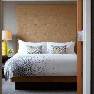 Фотографии гостиницы
Renaissance Columbus Downtown Hotel