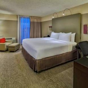 Фотографии гостиницы
Crowne Plaza - Chicago West Loop, an IHG Hotel