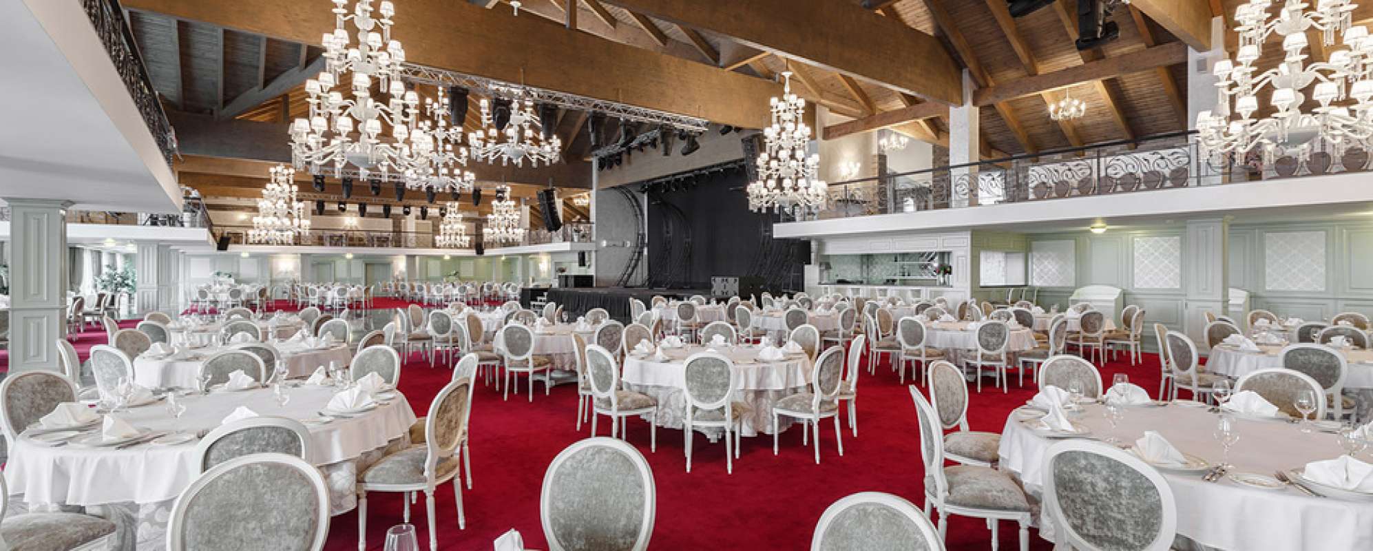 Фотографии банкетного зала Royal Hall