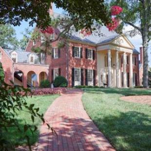 Фотографии гостиницы
Rizzo Center, a Destination by Hyatt Hotel