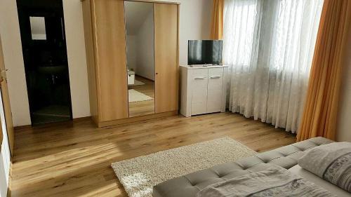 Фотография гостевого дома Pension Hofer