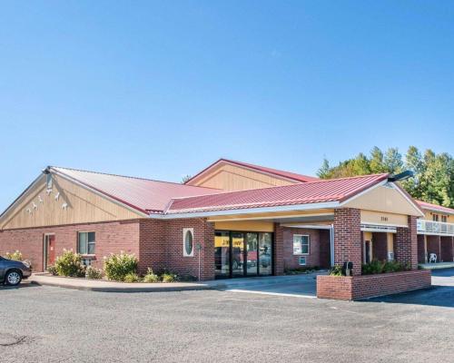 Фотография гостиницы Econo Lodge by Choicehotels