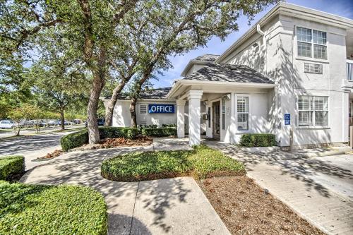 Фотография гостиницы Studio 6-San Antonio, TX - Medical Center