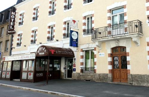 Фотография гостиницы Brit Hotel Confort Auclair