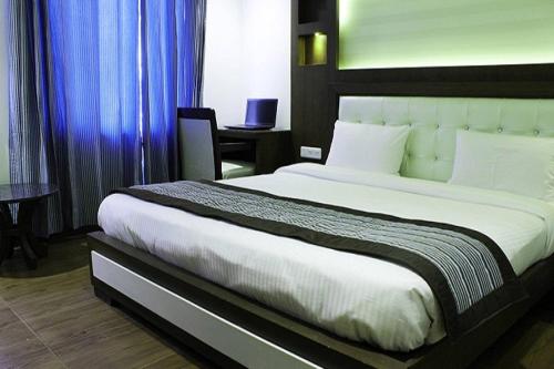 Фотография гостиницы Hotel Opulence