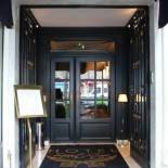 Фотография гостиницы Hotel Saint Cyr Etoile