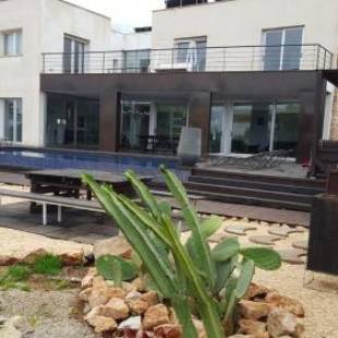 Фотографии гостевого дома
VILLA MANELS