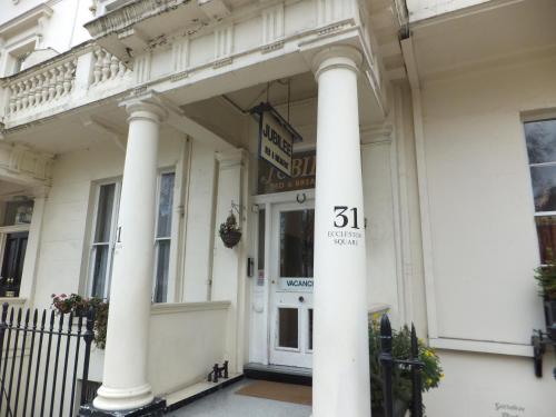 Фотография гостевого дома Jubilee Hotel