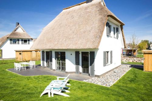 Фотография гостевого дома Holiday Home Fuhlendorf - DOS05106e-F