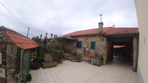 Фотография гостевого дома Casa Outeiro de Cima - Casa Rústica típica Serrana - Seia - SERRA DA ESTRELA
