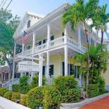 Фотография мини отеля La Pensione Inn - Adult Exclusive