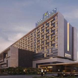 Фотографии гостиницы
The Leela Ambience Convention Hotel Delhi