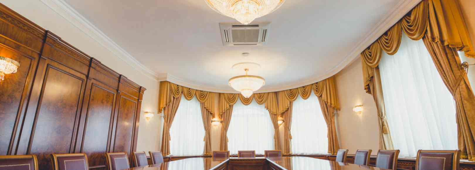 Фотография комнаты для переговоров Зал Николаевский