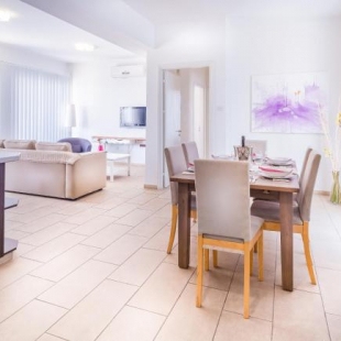 Фотография апарт отеля Napian Suites