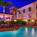 Фотография гостиницы Hampton Inn & Suites Ontario