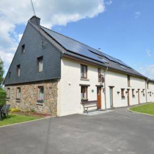 Фотографии гостевого дома
Charming cottage just a few steps away from the famous Francorchamps F1 circuit