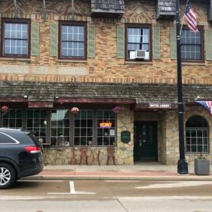 Фотографии гостиницы
Fenway House Hotel